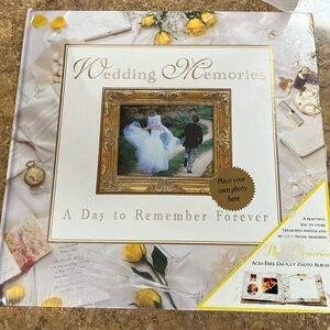 Wedding memories acid free, die cut photo album new sealed packaging